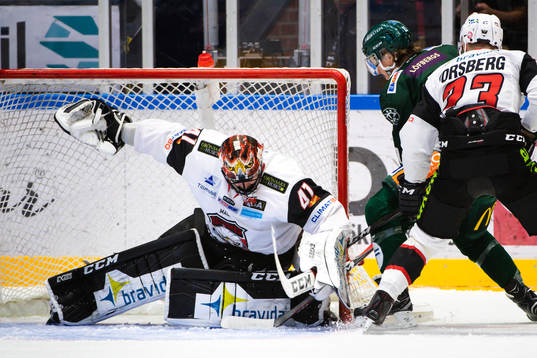 Malmö Redhawks målvakt Cristopher Nilstorp och