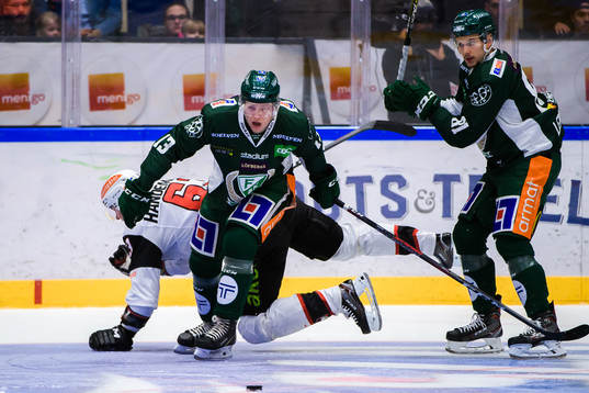 Färjestads Daniel Viksten och Theodor Lennström