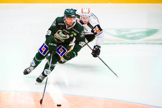 Färjestads Linus Johansson och Malmö Redhawks Axel