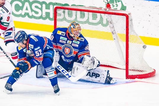 Moras Spencer Abbott (ej i bild) gör mål 2-1 bakom