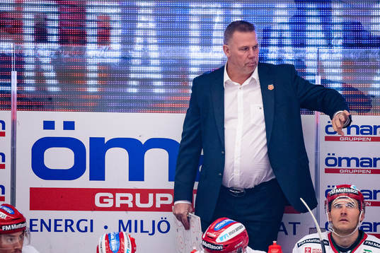 Moras tränare Mats Lusth