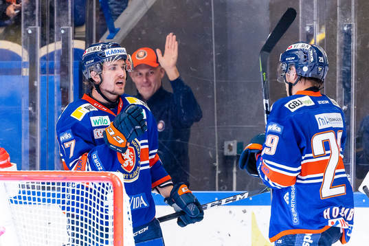 Växjös Pontus Netterberg jublar