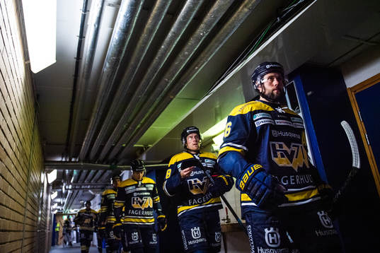 s Christoffer Persson