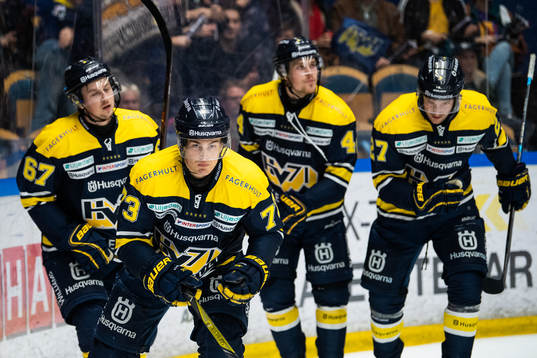 s Sebastian Wännström jublar
