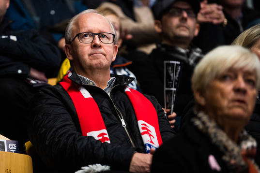 En Timråsupporter deppar