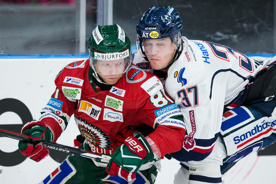 Frölundas Ryan Lasch och Linköpings Adam Ginning