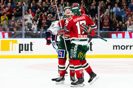 Frölundas Sebastian Stålberg jublar