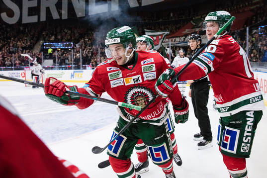 Frölundas Pathrik Westerholm jublar