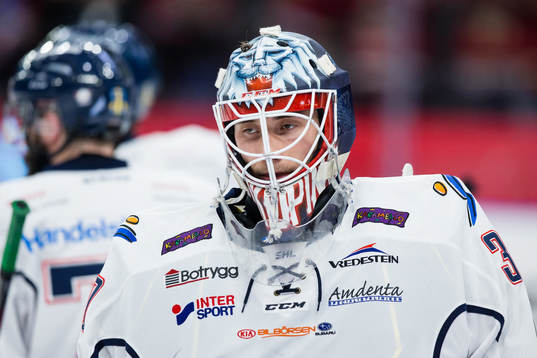Linköpings målvakt Jacob Johansson deppar