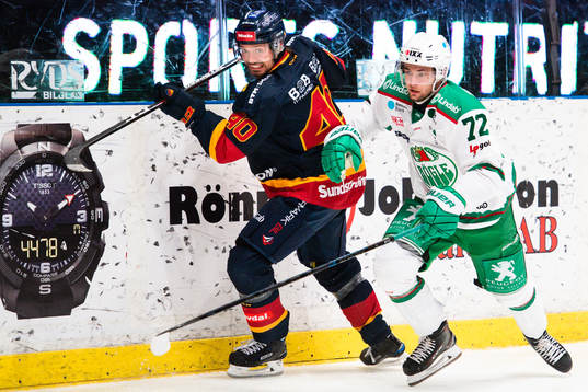 Djurgårdens Jacob Josefson och Rögles Daniel Zaar