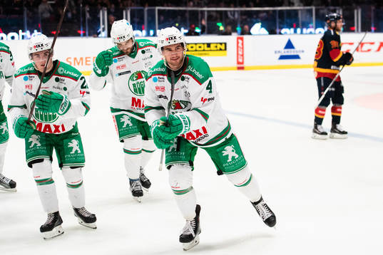 Rögles Kodie Curran jublar