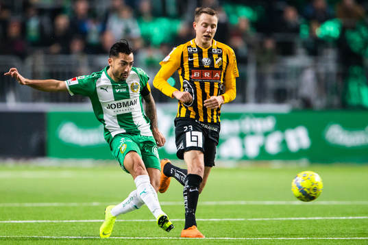 Hammarbys Jiloan Hamad och Häckens Viktor Lundberg