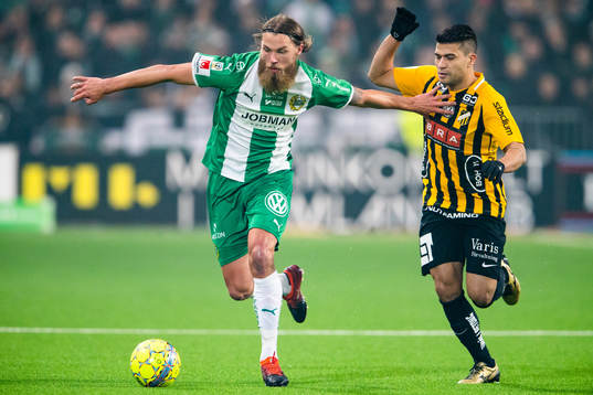 Hammarbys Björn Paulsen och Häckens Paulinho