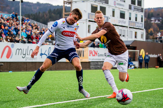 Sondre Flem Bjørshol of Viking and Joackim Solberg of