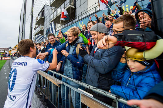 Tommy Høiland of Viking celebrates