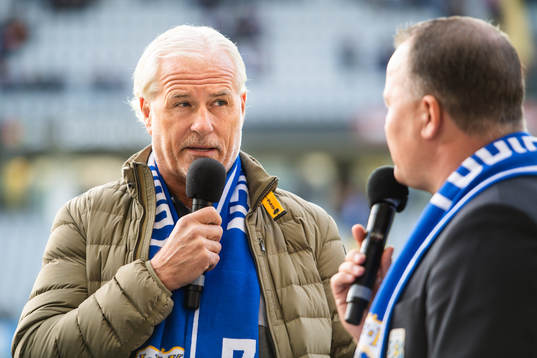 Glenn Hysén blir intervjuad