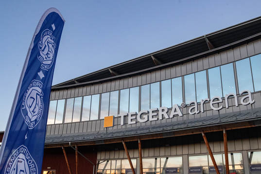 Tegera Arena innan ishockeymatchen i Hockeyallsvenskan