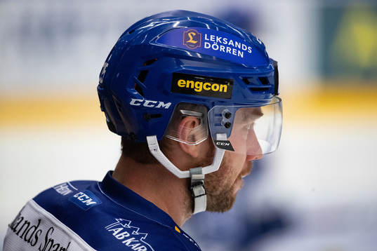 Leksands Linus Persson vid uppvärmningen