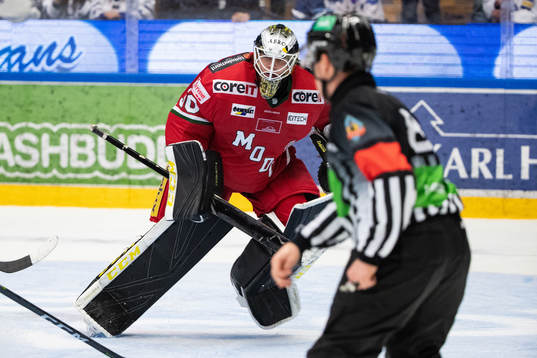 Modos målvakt Linus Lundin