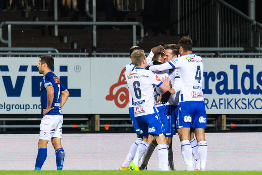 Players of Haugesund celebrates