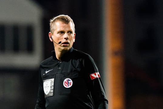 Trygve Kjensli, referee