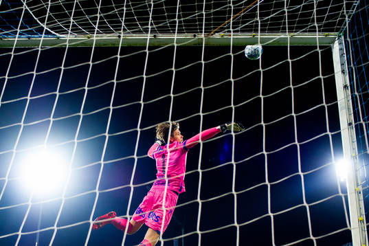 Goalkeeper Per Kristian Bråtveit of Haugesund with a save