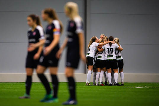 Limhamn Bunkeflos spelare jublar