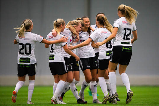 Limhamn Bunkeflo spelare jublar