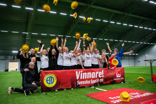 Limhamn Bunkeflos spelare jublar