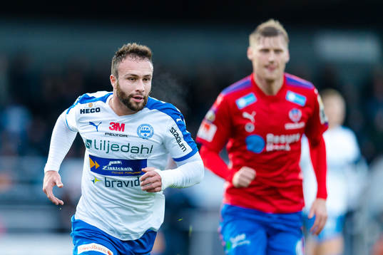 Värnamos Evaldo Nascimento Lamaur Netounder