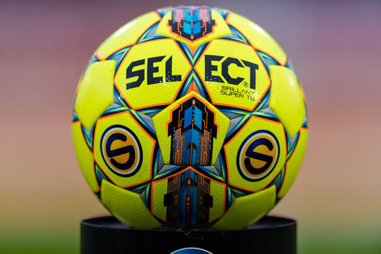 Generell bild på matchbollen före fotbollsmatchen i