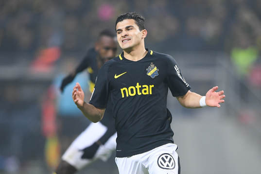 s Tarik Elyounoussi reagerar