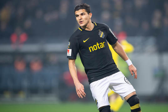 s Tarik Elyounoussi