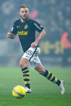 s Sebastian Larsson
