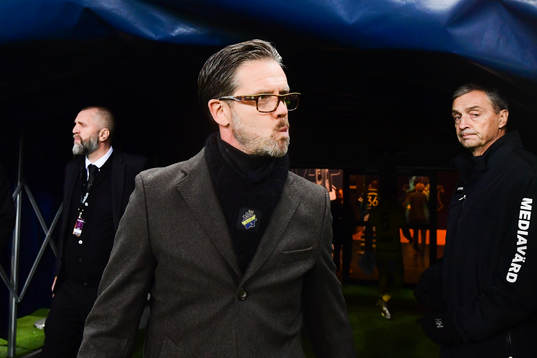s tränare Rikard Norling deppar