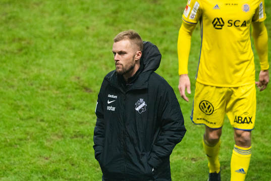 s Sebastian Larsson