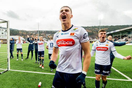Markus Nakkim of Viking celebrates