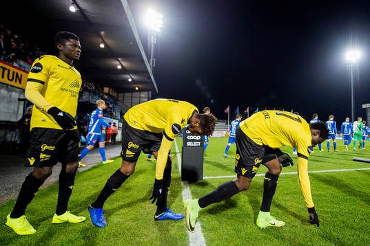 Bläddra bland fler bilder av Football, Eliteserien, Sandefjord - Start