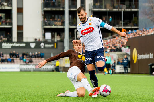 Alexander Betten Hansen of Mjøndalen and Zlatko Tripic of