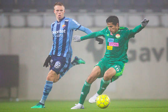 Djurgårdens Jonathan Augustinsson och Dalkurds Ahmad Awad