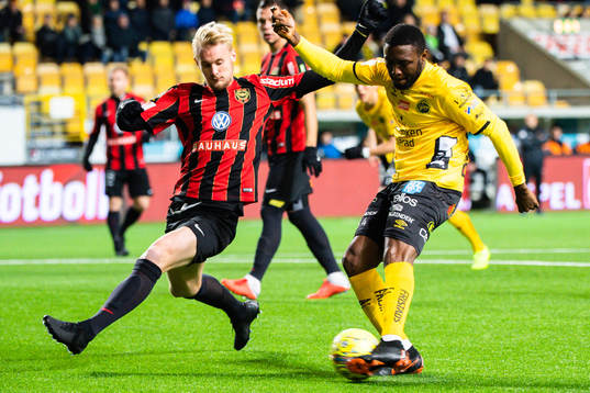 Elfsborgs Chinedu Obasi och Brommapojkarnas Ludvig Öhman