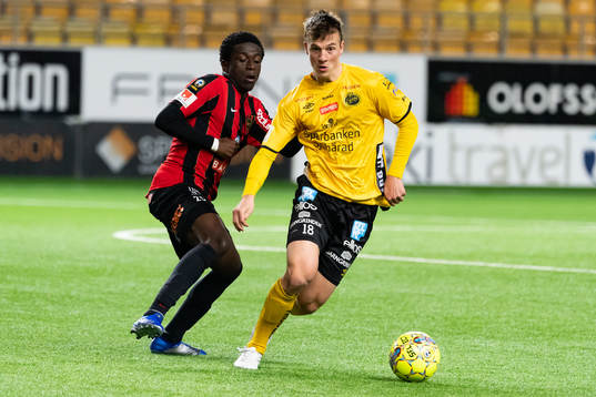 Elfsborgs Simon Olsson och Brommapojkarnas Jack Lahne