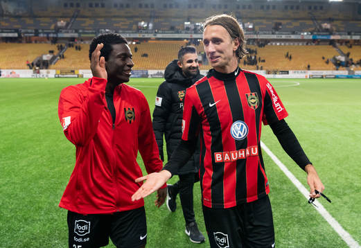 Brommapojkarnas Philip Hellqvist  och Jack Lahne