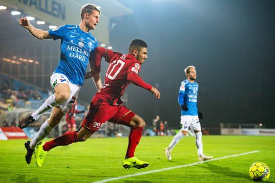 Trelleborgs Anton Tideman och Östersunds Hosam Aiesh