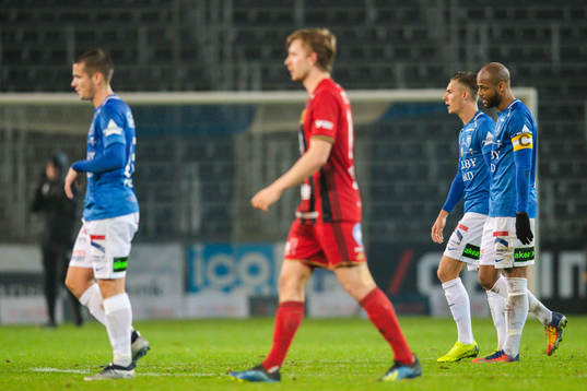 Trelleborgs Felix Hörberg och Salif Camara Jönsson deppar