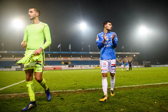 Trelleborgs målvakt Marko Johansson och Deniz Hümmet