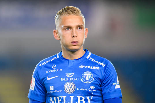 Trelleborgs Johan Brannefalk deppar när han lämnar planen