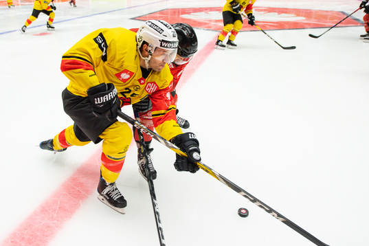 Andrew Ebbett of Bern