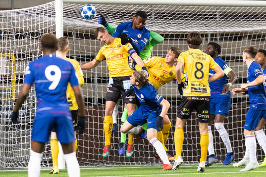 Kamp i Chelseas straffområde vid hörna