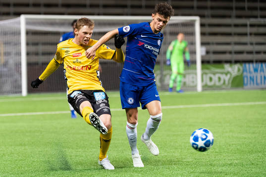 Elfsborgs Jesper Sandberg Hesselgren och Chelseas George